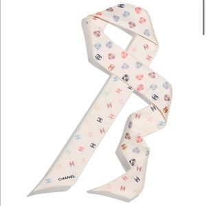 CHANEL - 21P heart bandeau (ivory)